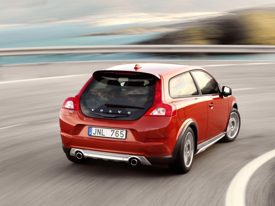  Volvo C30 2009 года  (фото 26 из 92)